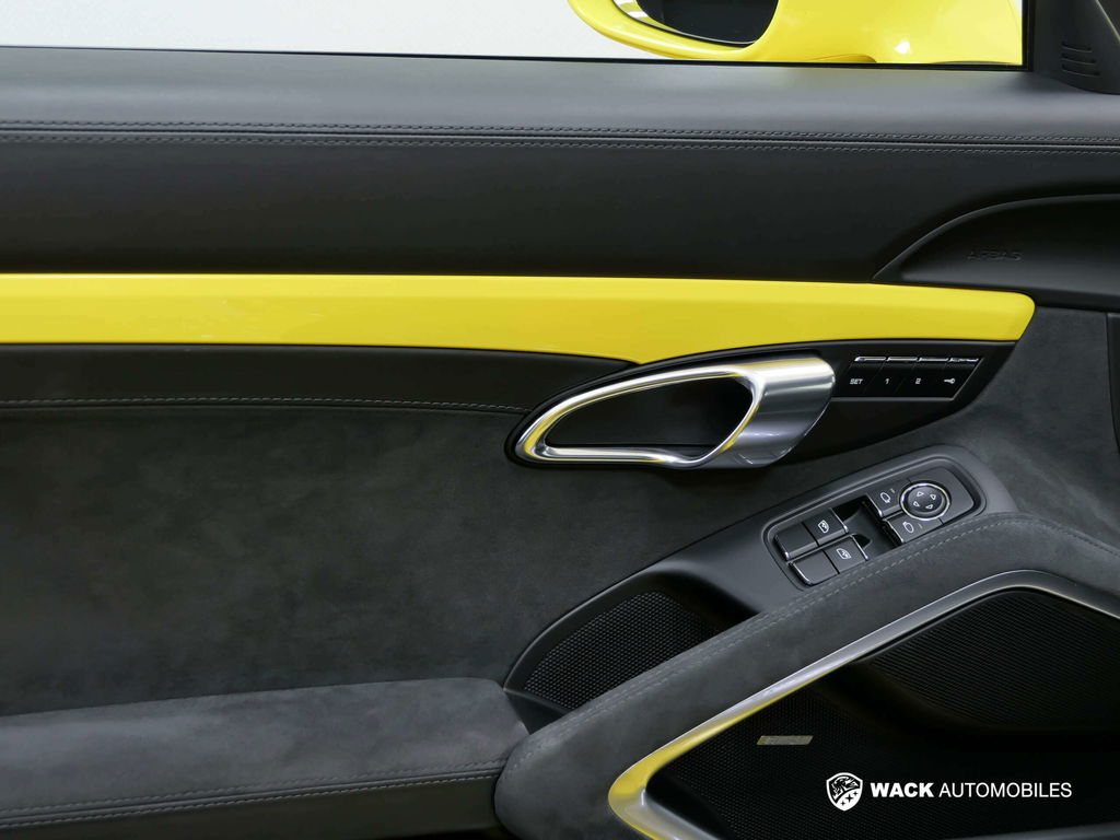 Porsche 991.2 Carrera GTS