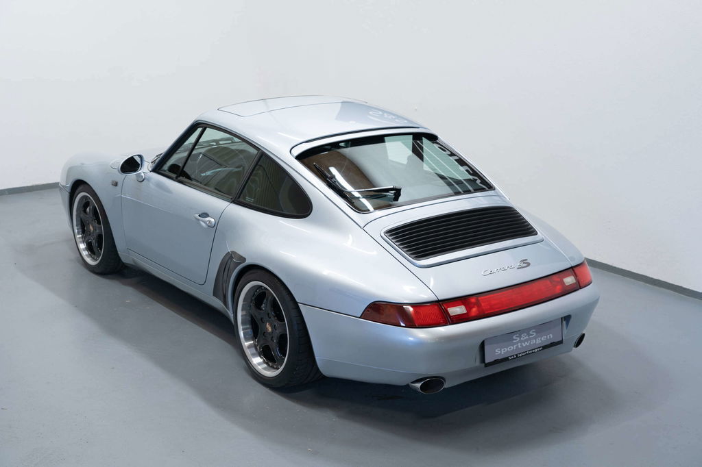 Porsche 993 Carrera 4