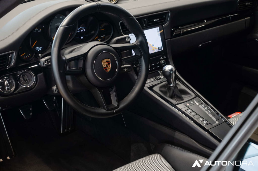 Porsche 991 GT3 Touring