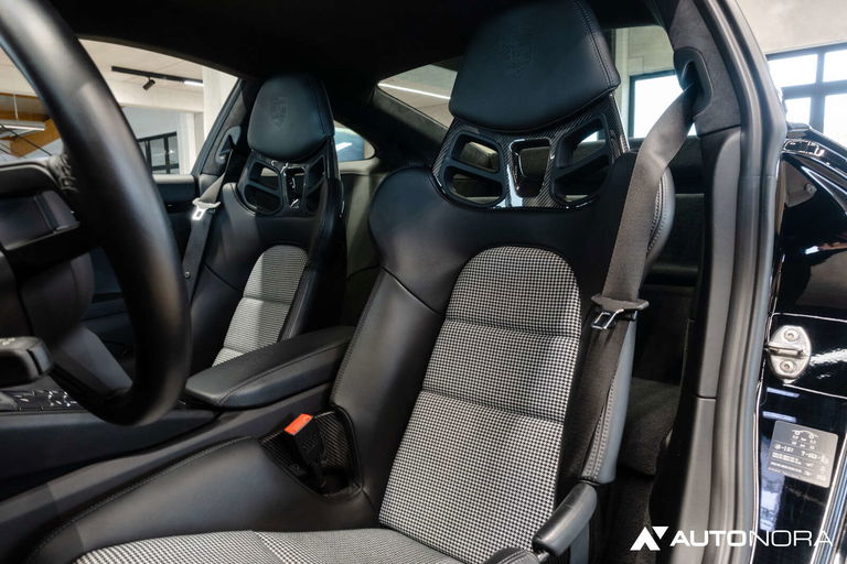 Porsche 991 GT3 Touring