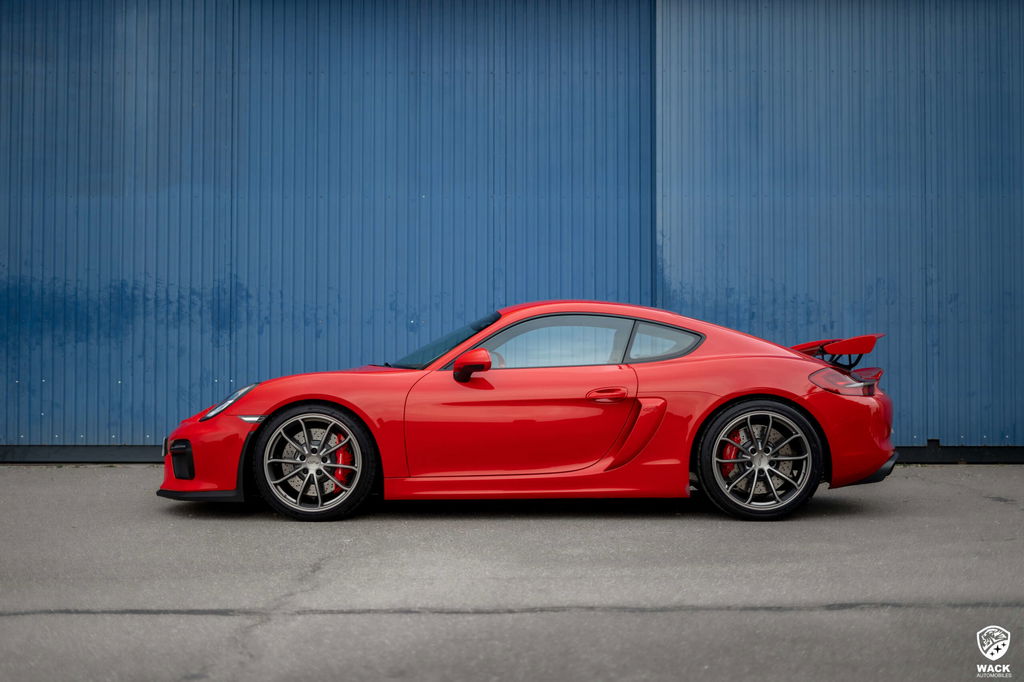 Porsche 981 Cayman GT4