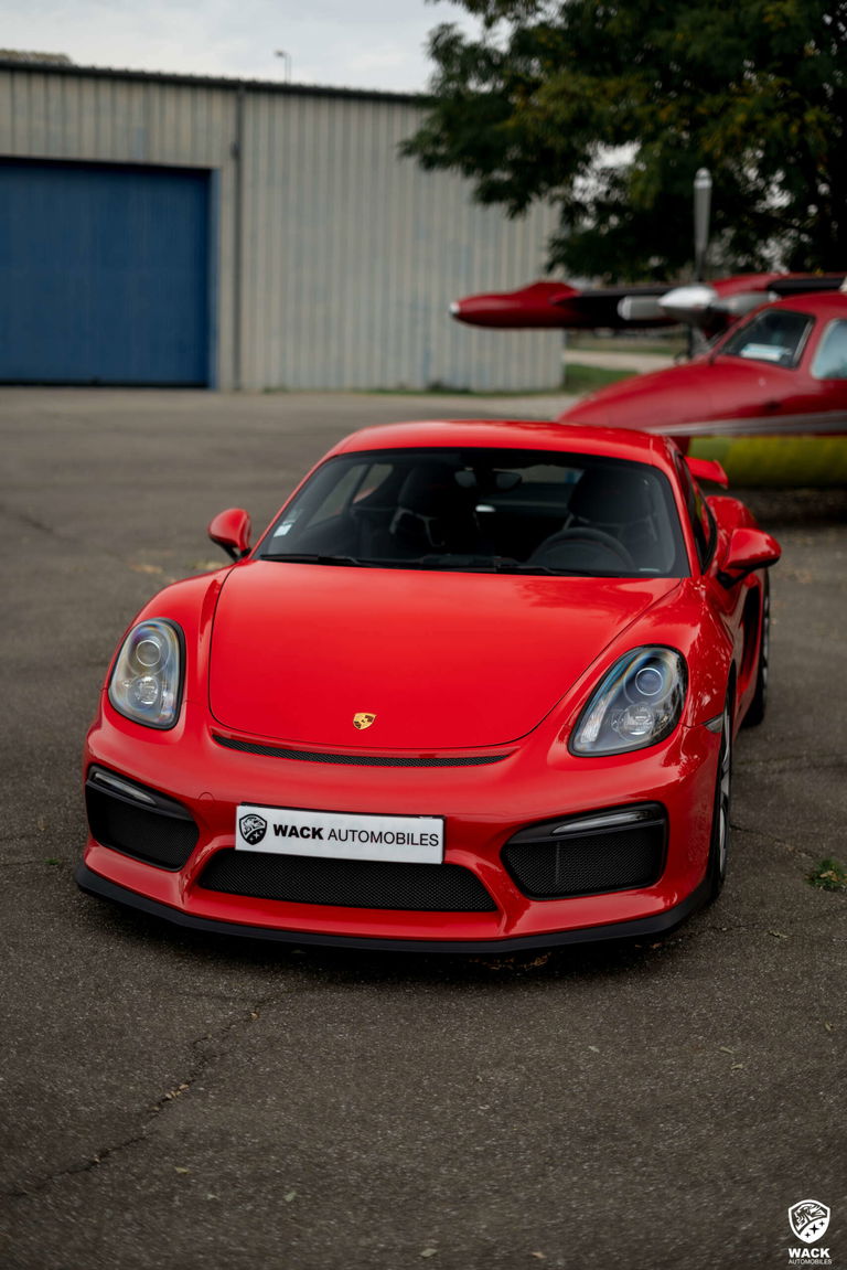Porsche 981 Cayman GT4