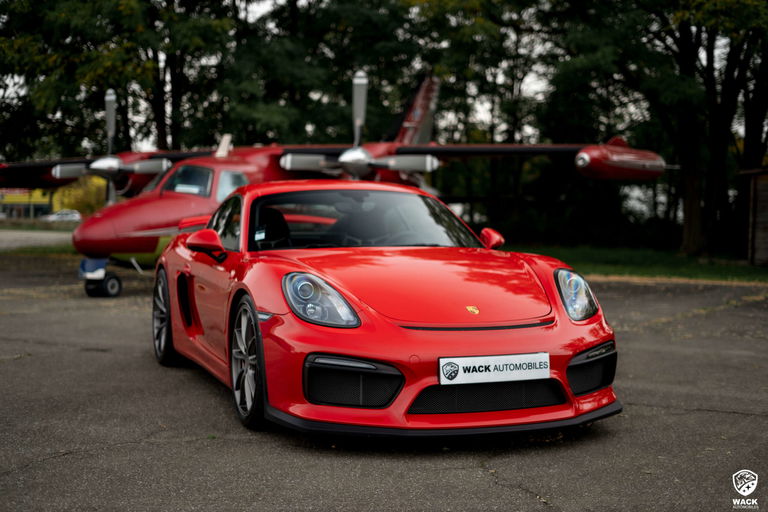 Porsche 981 Cayman GT4