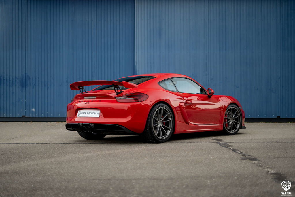Porsche 981 Cayman GT4
