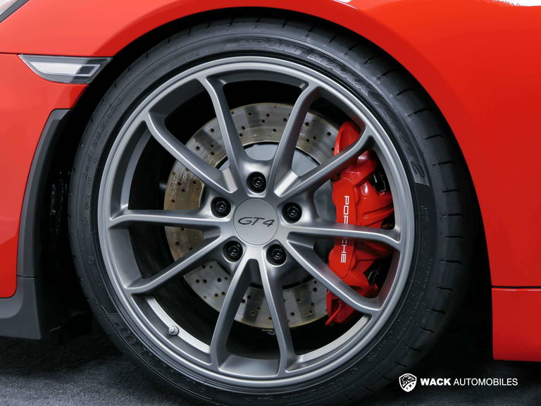 Porsche 981 Cayman GT4