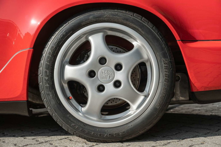 Porsche 964 Carrera RS