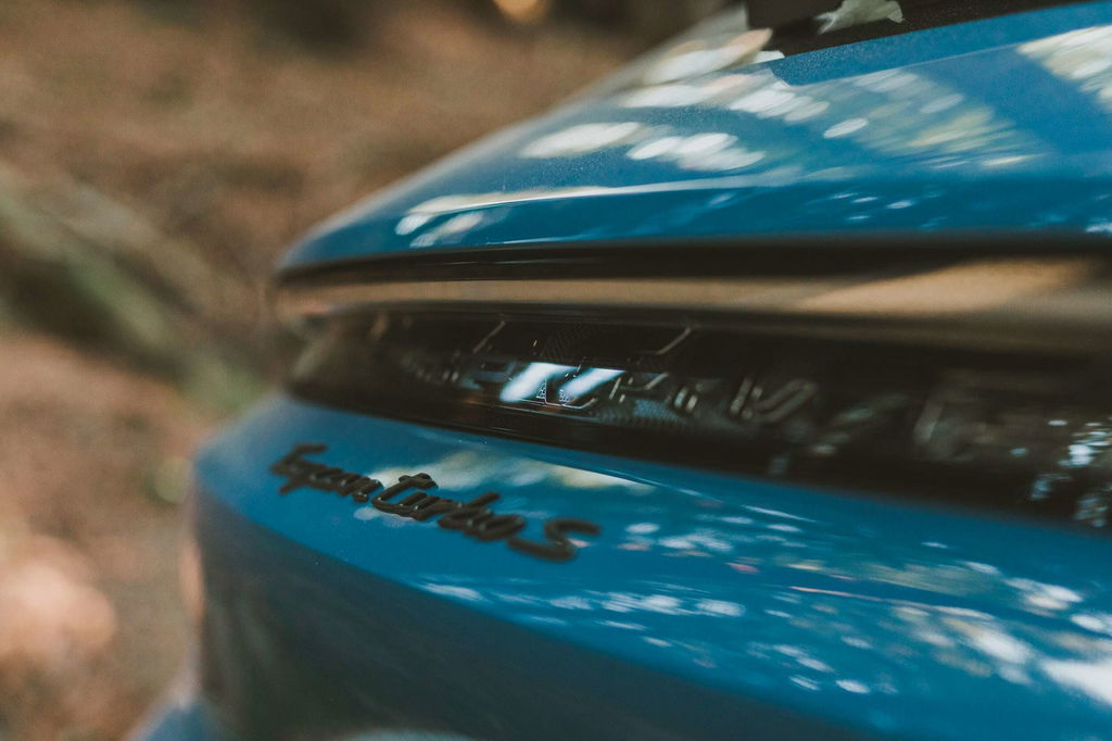 Porsche Taycan Turbo S Cross Turismo