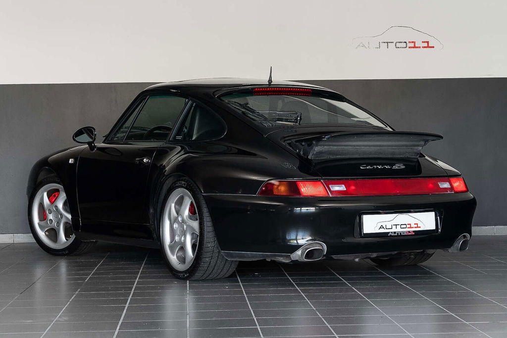 Porsche 993 Carrera 4S