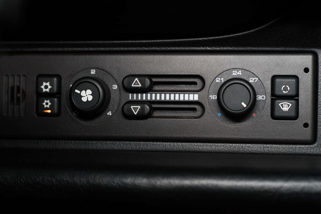 Porsche 993 Carrera 4S