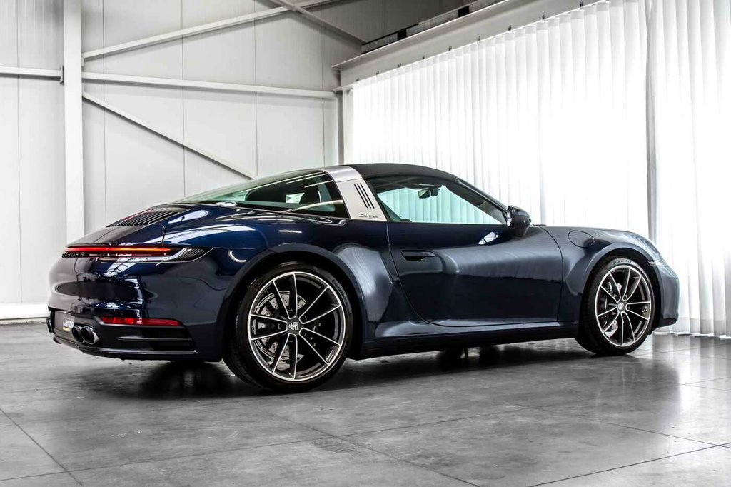 Porsche 992 Targa 4