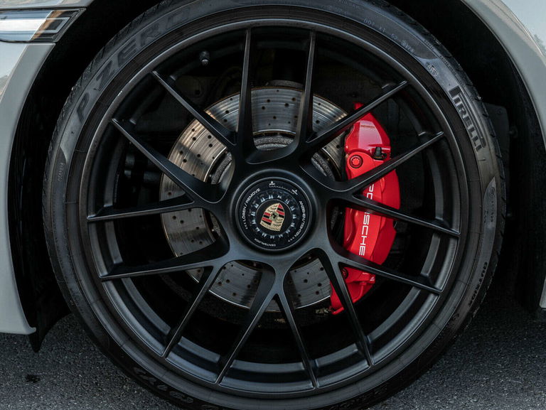 Porsche 991.2 Carrera 4 GTS