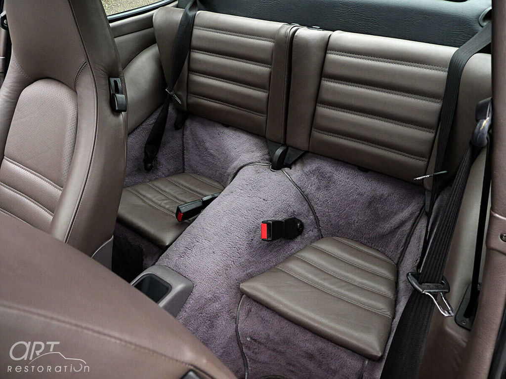 Porsche 964 Carrera 4