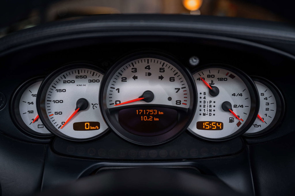 Porsche 996 Carrera 4