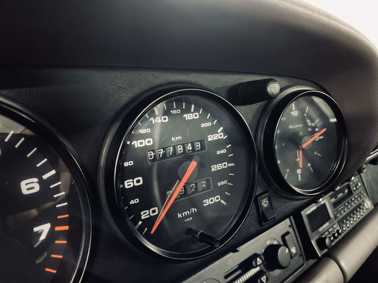 Porsche 964 Carrera 2