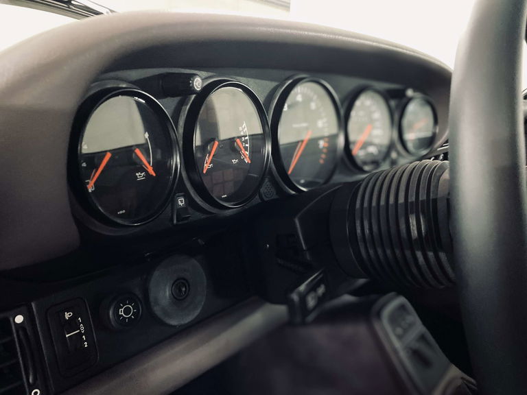 Porsche 964 Carrera 2