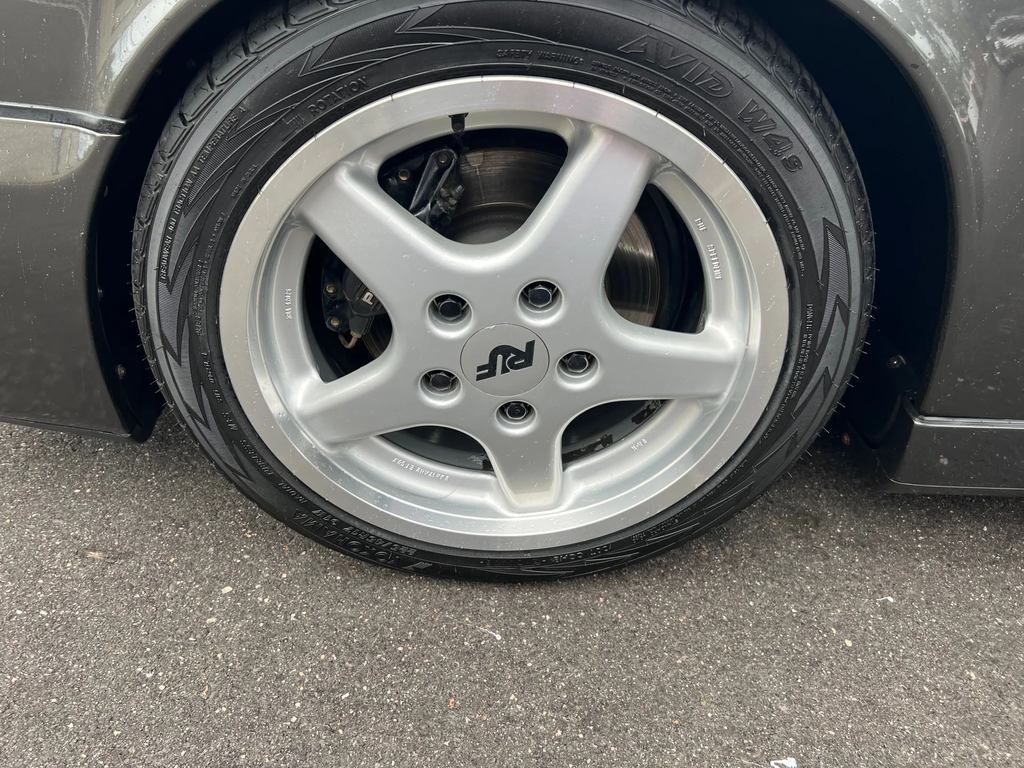 Porsche 964 Carrera 4