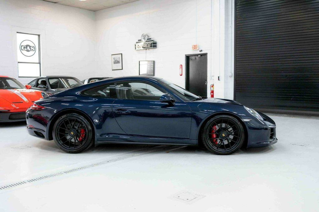 Porsche 991.2 Carrera GTS
