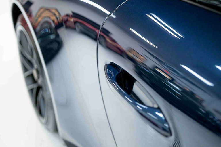 Porsche 991.2 Carrera GTS