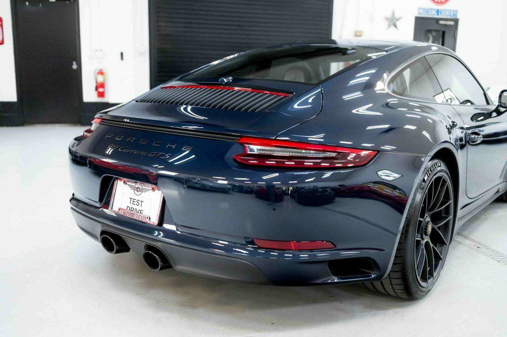Porsche 991.2 Carrera GTS