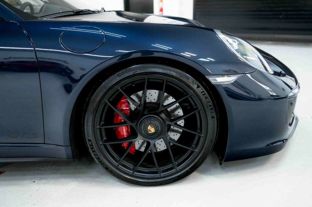 Porsche 991.2 Carrera GTS