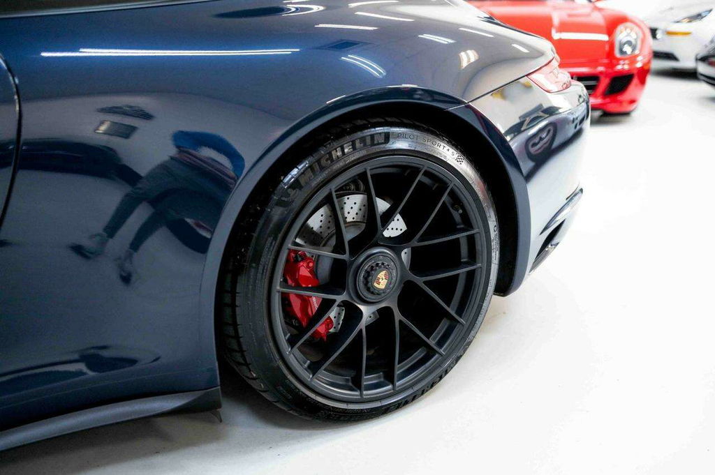 Porsche 991.2 Carrera GTS