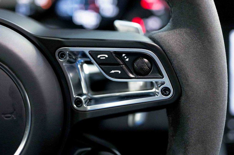 Porsche 991.2 Carrera GTS