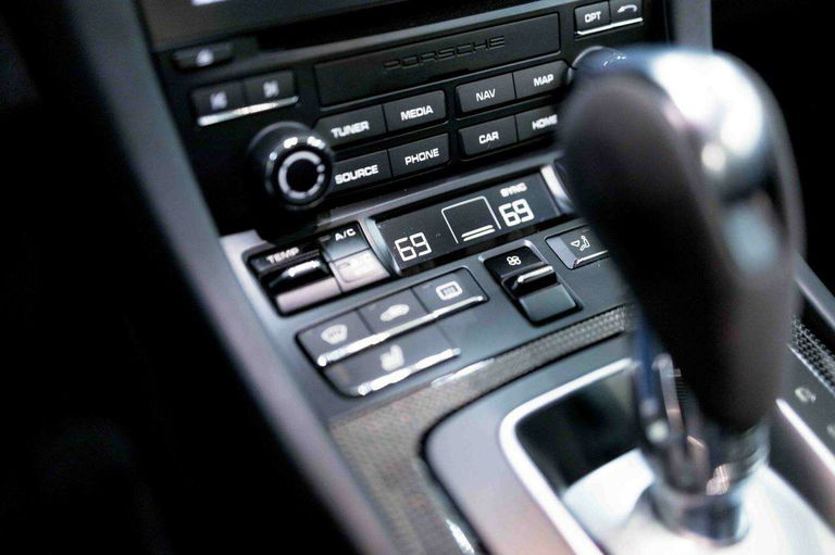 Porsche 991.2 Carrera GTS