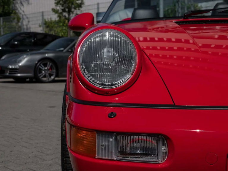 Porsche 964 Carrera 2 Speedster