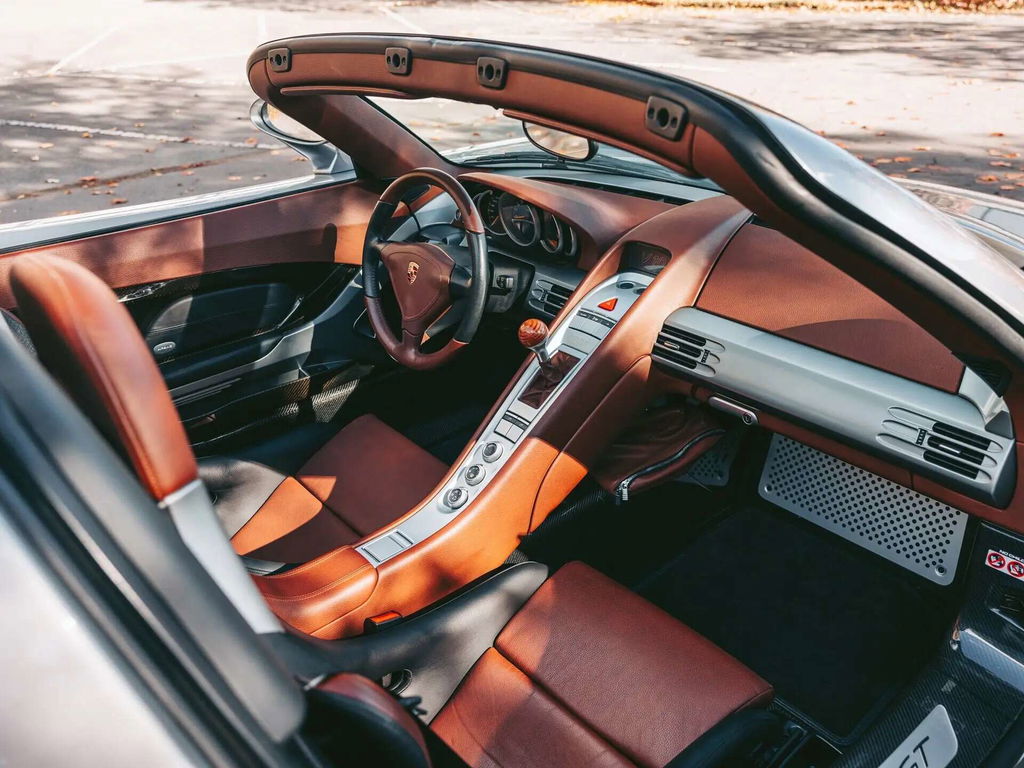 Porsche Carrera GT