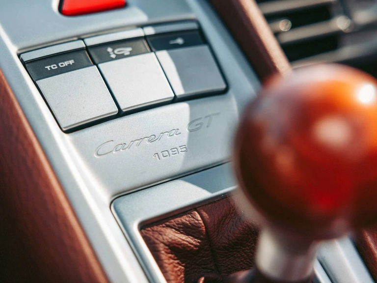 Porsche Carrera GT