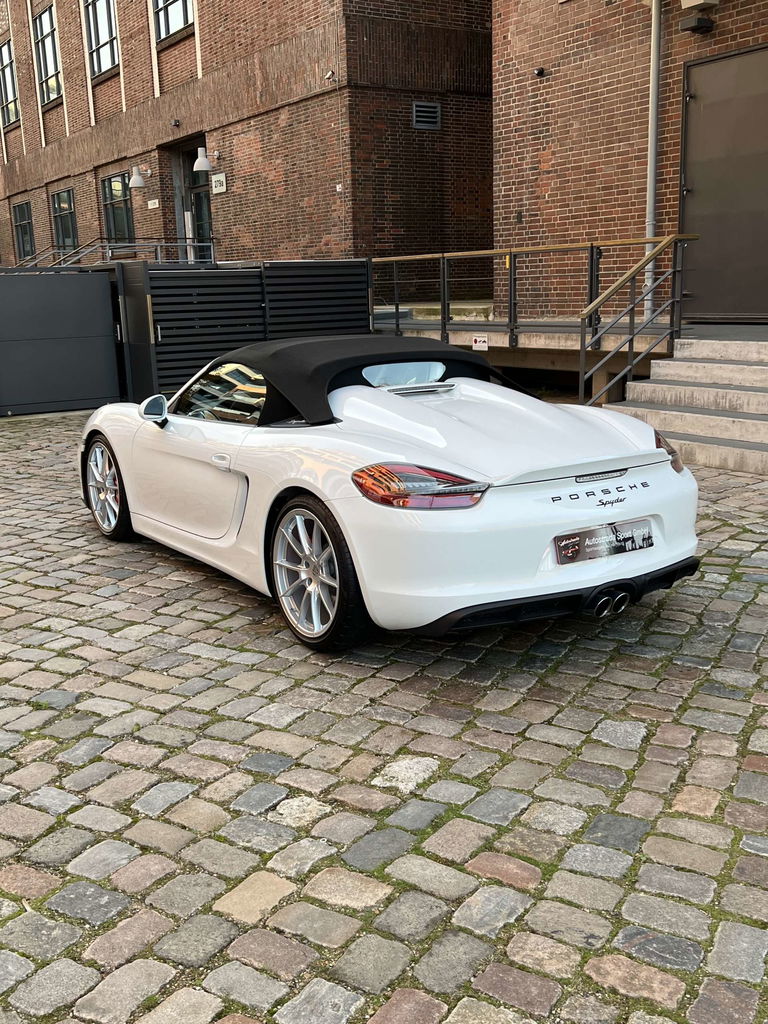 Porsche 981 Boxster Spyder