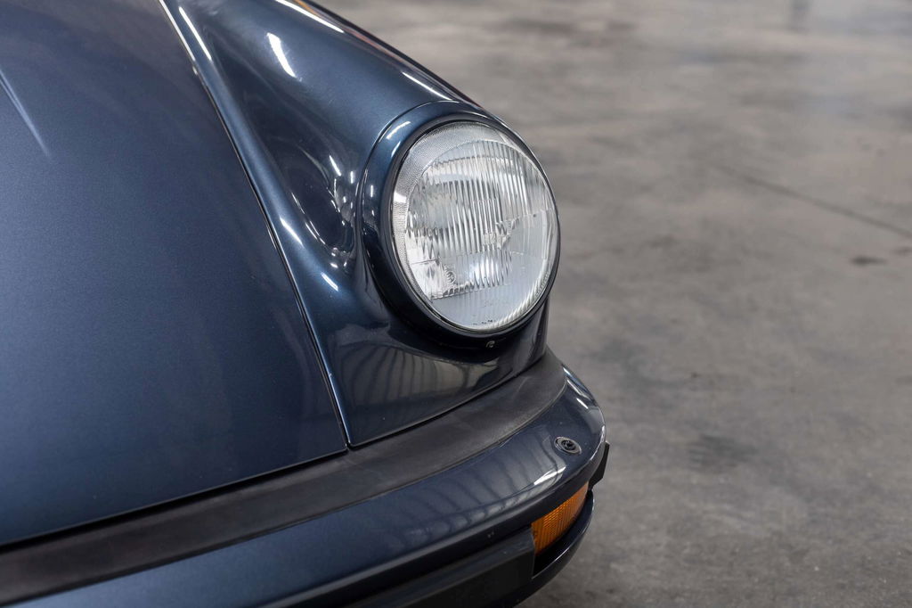 Porsche 911 Turbo 3.3