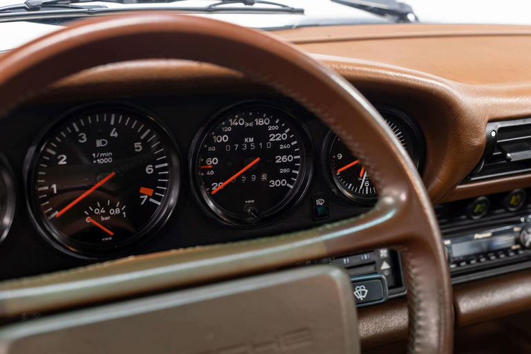 Porsche 911 Turbo 3.3