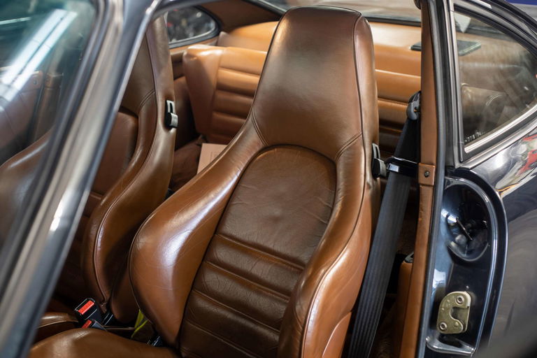 Porsche 911 Turbo 3.3