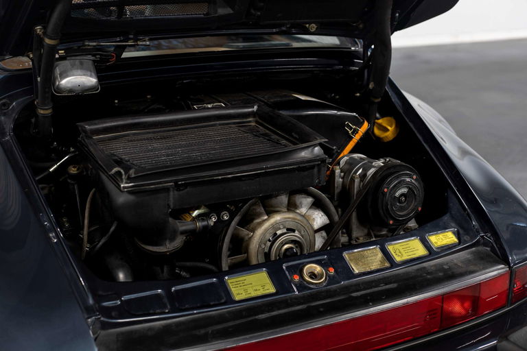 Porsche 911 Turbo 3.3
