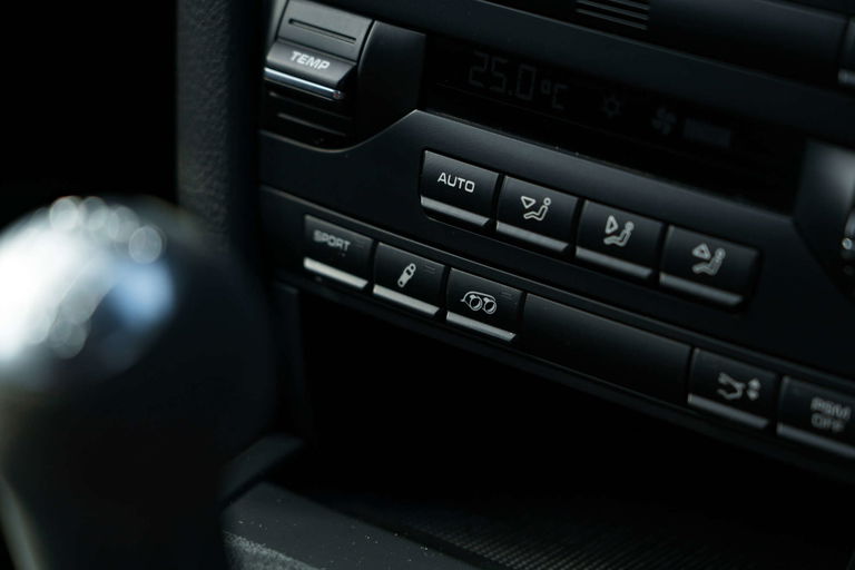 Porsche 997.2 Carrera GTS