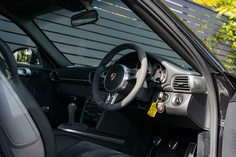 Porsche 997.2 Carrera GTS