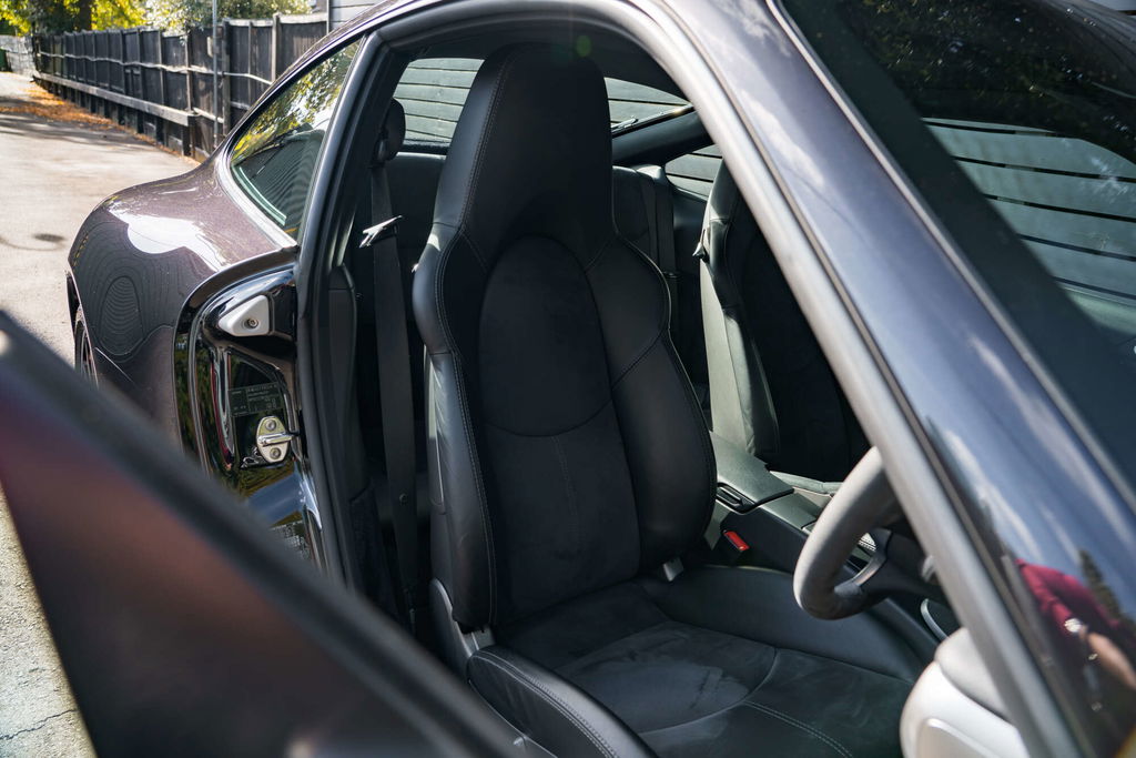 Porsche 997.2 Carrera GTS