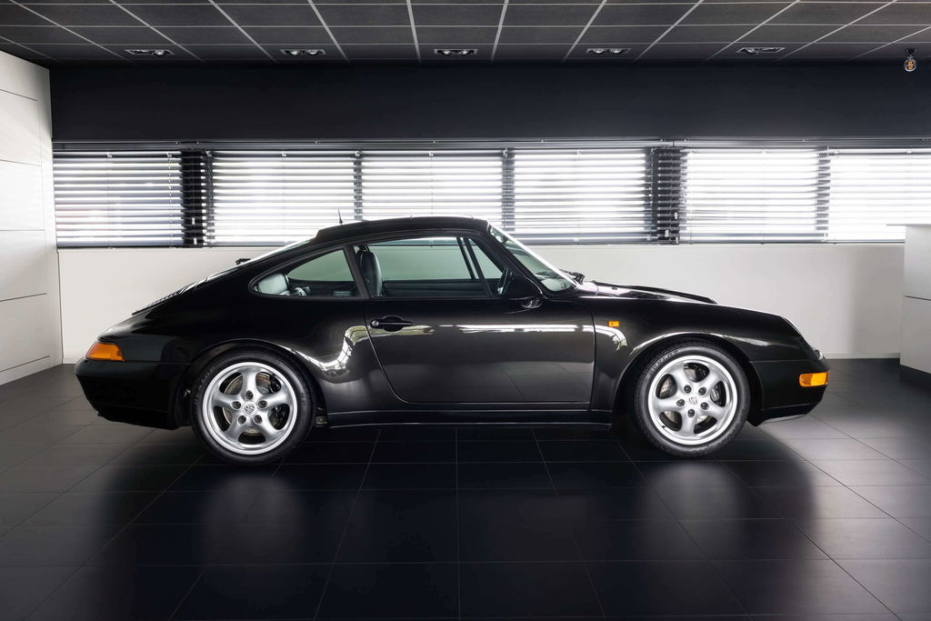 Porsche 993 Carrera Coupé te koop