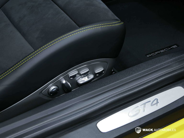 Porsche 981 Cayman GT4