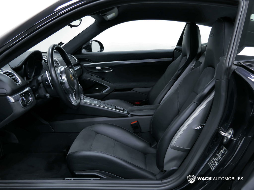 Porsche 981 Cayman GTS