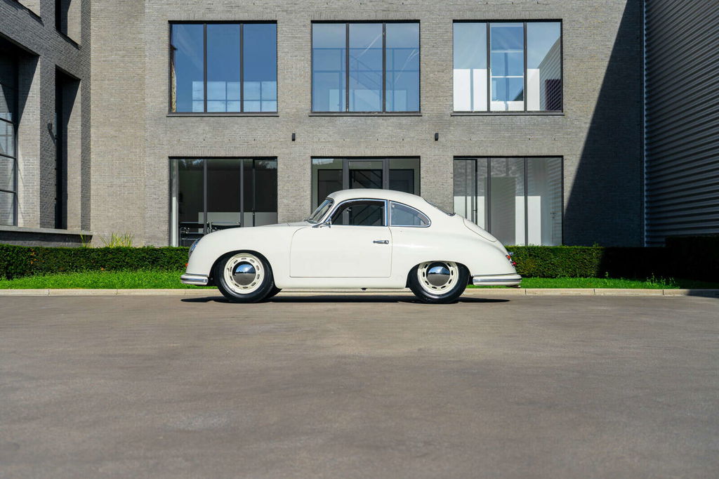 1952 Porsche 356 Pre-A 'Model 52' Knickscheibe