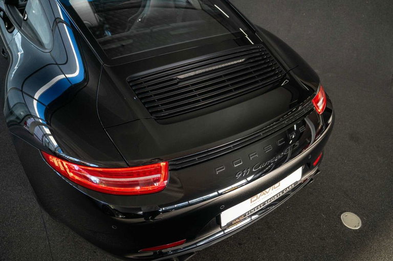 Porsche 991 Carrera GTS