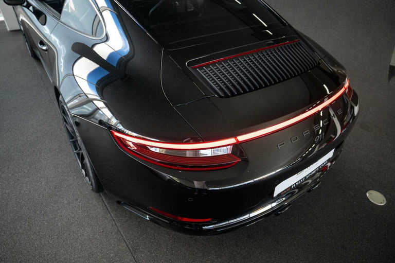 Porsche 991.2 Carrera 4 GTS