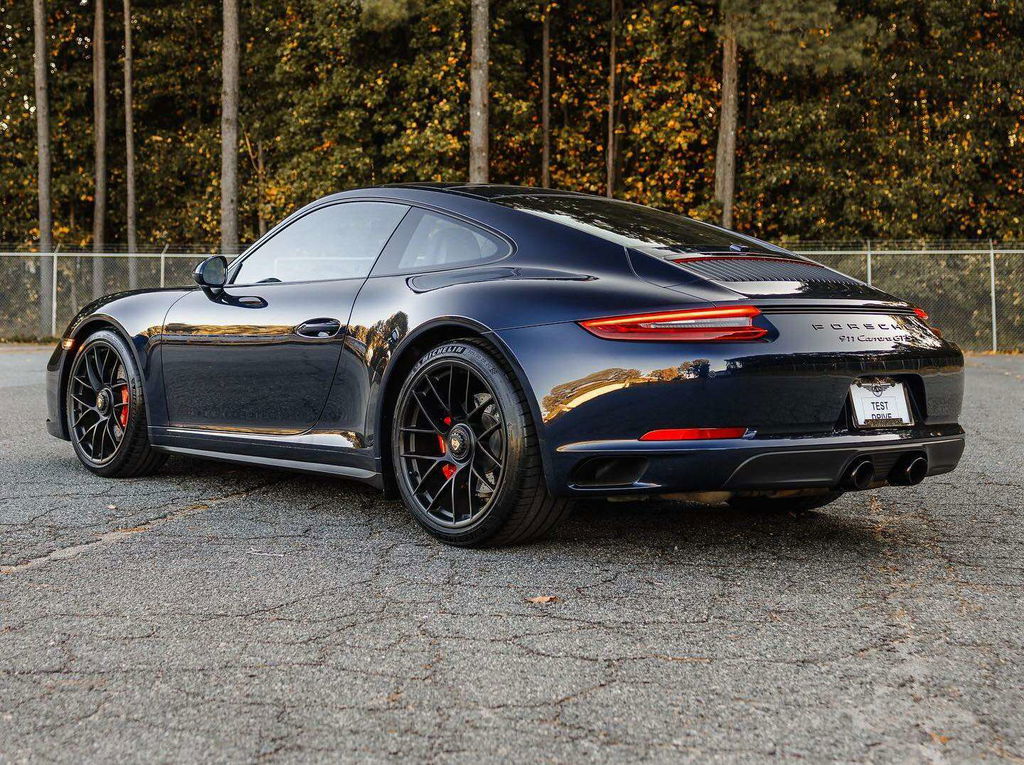 Porsche 991.2 Carrera GTS