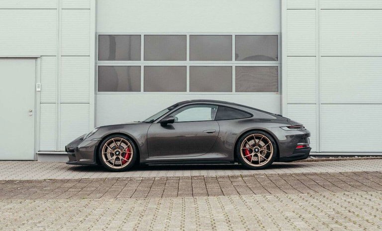 Porsche 992 GT3 Touring