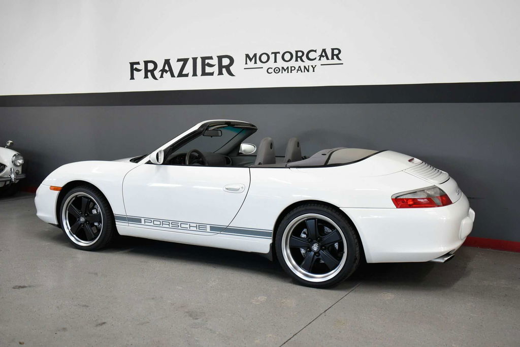 Porsche 996 Carrera 4