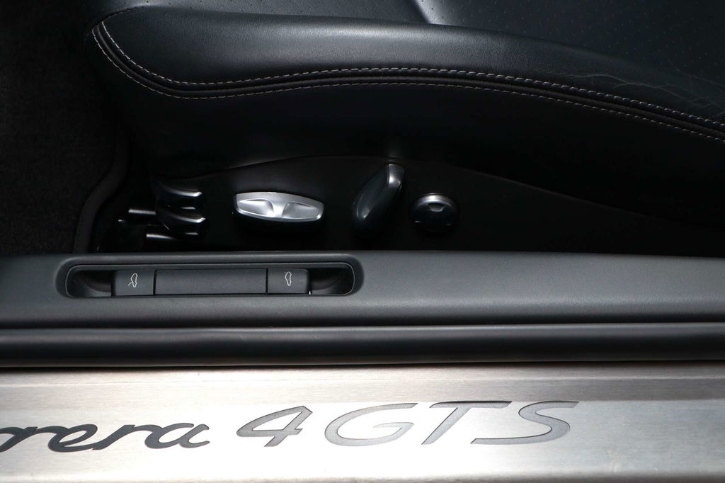 Porsche 997.2 Carrera 4 GTS