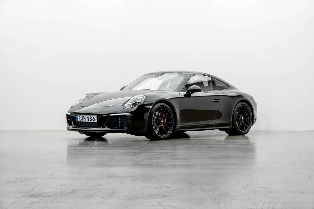 Porsche 991.2 Carrera GTS