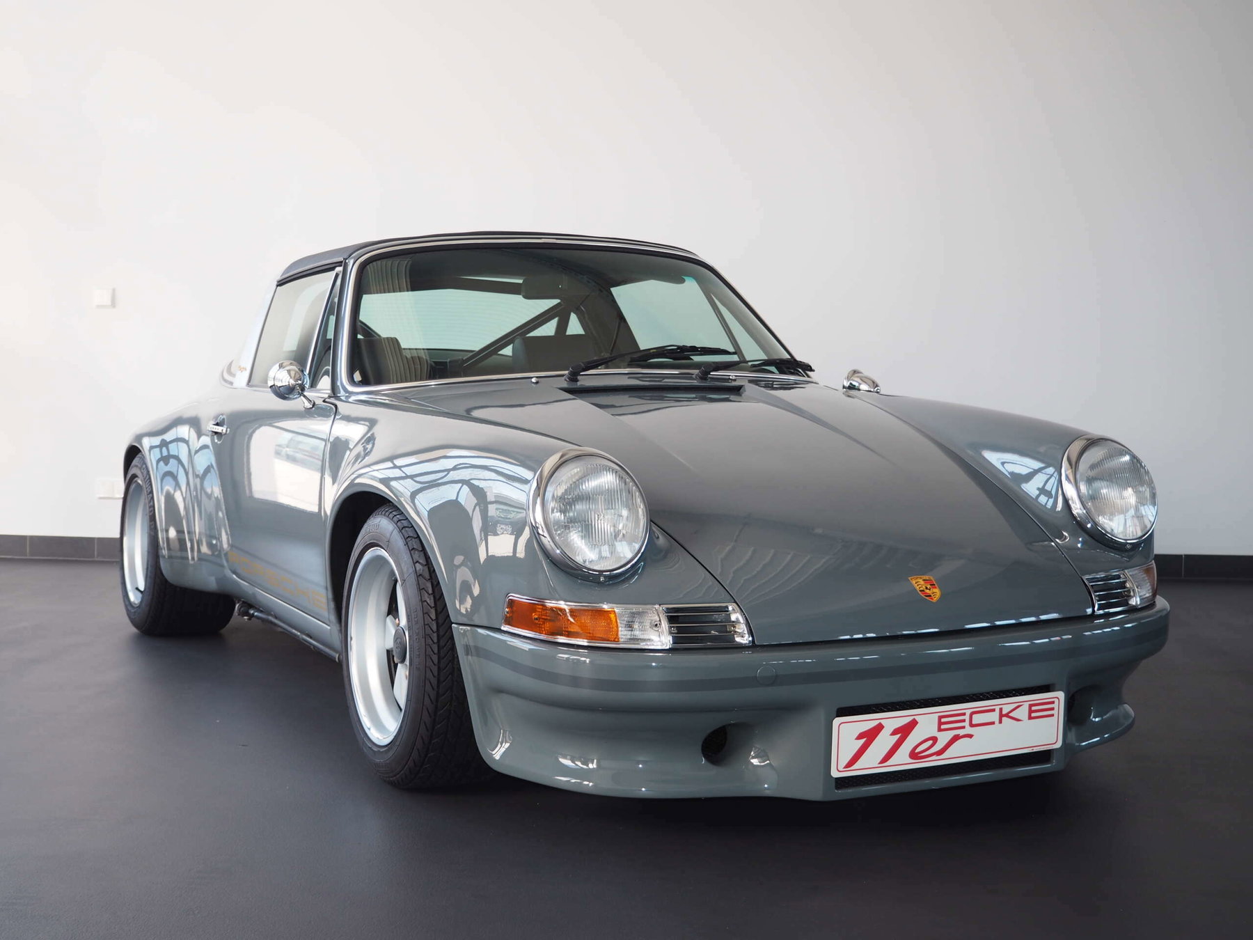 Porsche 【新品】純正品　キャディバッグ グレー Porsche 911 Backdate 1990 - elferspot.com - Marketplace for